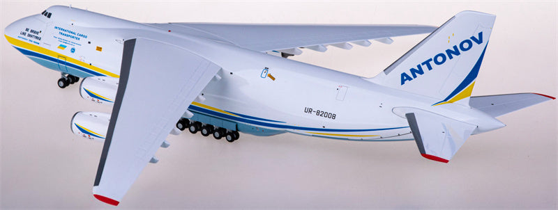 Geminijets Antonov An-124-100M Ruslan UR-82008 1:200 Diecast Model view 2