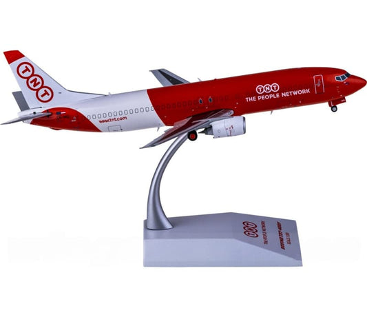 JC Wings TNT Boeing 737-400 OE-IAG 1:200 Aircraft Pre-built  Airliner Model Display