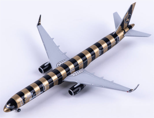 Herpa 1:500 Boeing 757-300 Christmas Edition Diecast Model