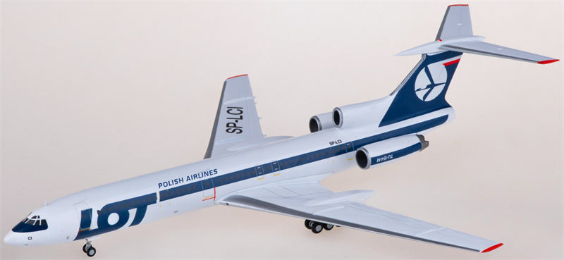 Herpa LOT Tupolev TU-154M SP-LCI 1:200 Diecast Model view 1