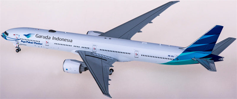 JC Wings Garuda Indonesia Boeing 777-300ER PK-GIJ 1:400 Diecast Model view 2