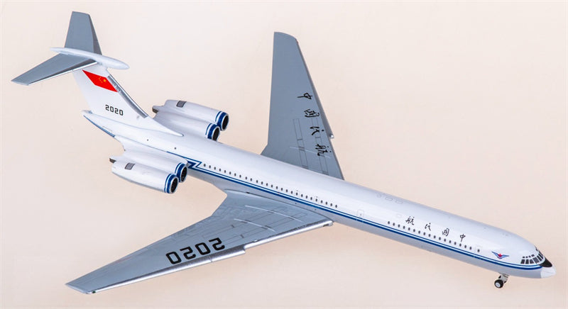 Phoenix 1:400 CAAC Ilyushin IL-62 2020 Diecast Model view 2