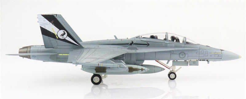 HOBBY MASTER F/A-18B Hornet A21-117,75 Sqn. ，RAAF,Dec 2021"Final Flight"                                                 1:72 Aircraft Pre-built Model