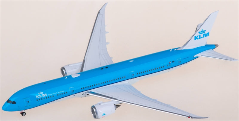 Phoenix KLM Royal Dutch Airlines Boeing 787-9 PH-BHF 1:400 Diecast Model view 2