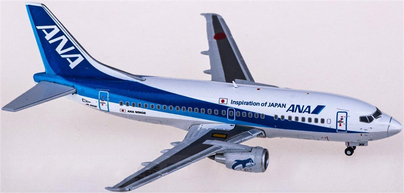 JC Wings ANA Boeing 737-500 JA301K 1:400 Diecast Model view 1