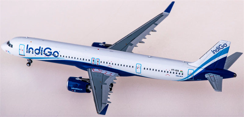 NG Models IndiGo Airbus A321neo VT-IUA 1:400 Diecast Model view 3