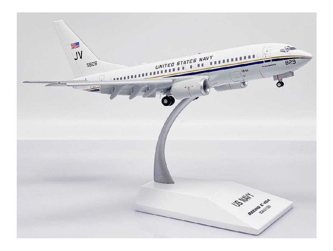 JC Wings 1:200 US Navy Boeing C-40A Clipper 165829 Flaps Down DIECAST Model