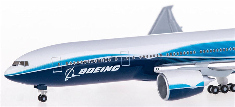 Hogan Boeing 777-200LR 1:400 Diecast Model view 2