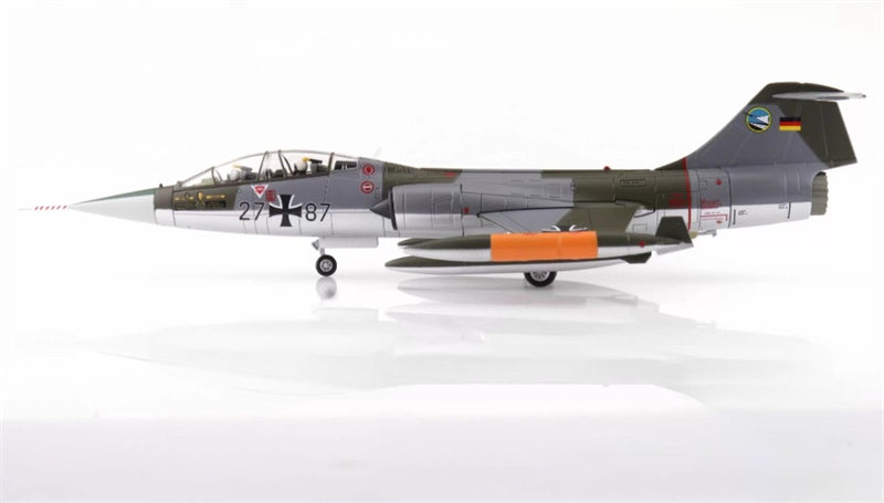 HOBBY MASTER TF-104G Starfighter 27+87 JG 74 Molders 1970s 1:72 Airplane Pre-built Model