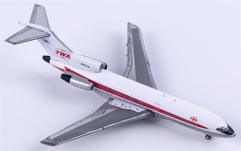 Geminijets TWA Boeing 727-100 N851TW 1:400 Diecast Model view 2