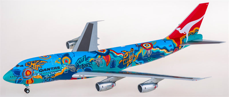 JC Wings Qantas Airways Boeing 747-300 VH-EBU 1:200 Diecast Model view 2