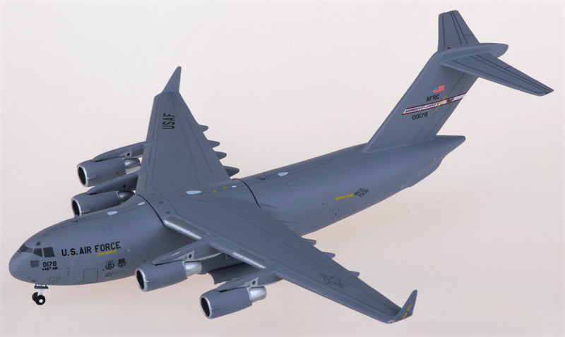 Geminijets USAF Boeing C-17A Globemaster III 00-0178 1:400 Diecast Model view 1
