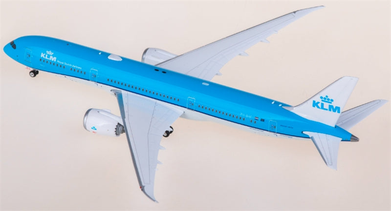 Phoenix KLM Royal Dutch Airlines Boeing 787-9 PH-BHF 1:400 Diecast Model view 4