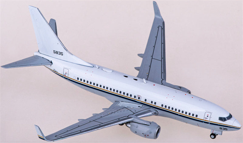 JC Wings US Navy for Boeing C-40A for Clipper 165835 1:400 Airplane Pre-built  Airliner Model Display