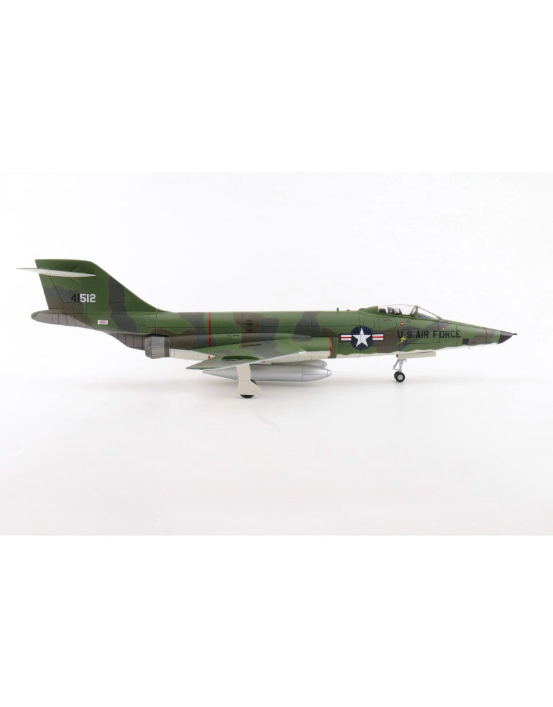 HOBBY MASTER USAF RF-101A Voodoo 363rd TRW Udorn 1:72 Model 1965   54-1512