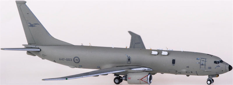 Geminijets RAAF Boeing P-8A Poseidon A47-003 1:400 Diecast Model view 2