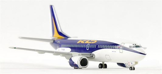 Herpa KD Avia Boeing 737-300 1:400 Diecast Model view 1