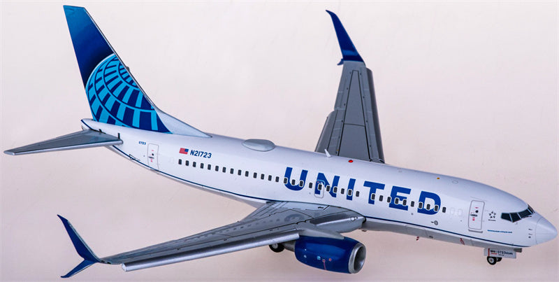 Geminijets United Airlines Boeing 737-700 N21723 Flaps Down 1:200 Diecast Model view 1