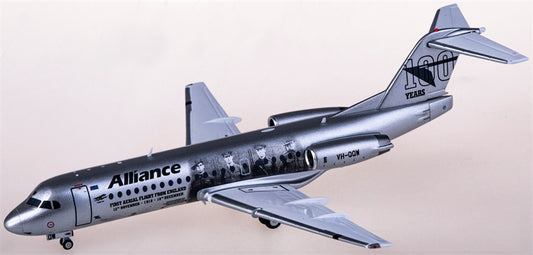 Geminijets Alliance Airlines Fokker 70 VH-QQW 1:200 Diecast Model view 1