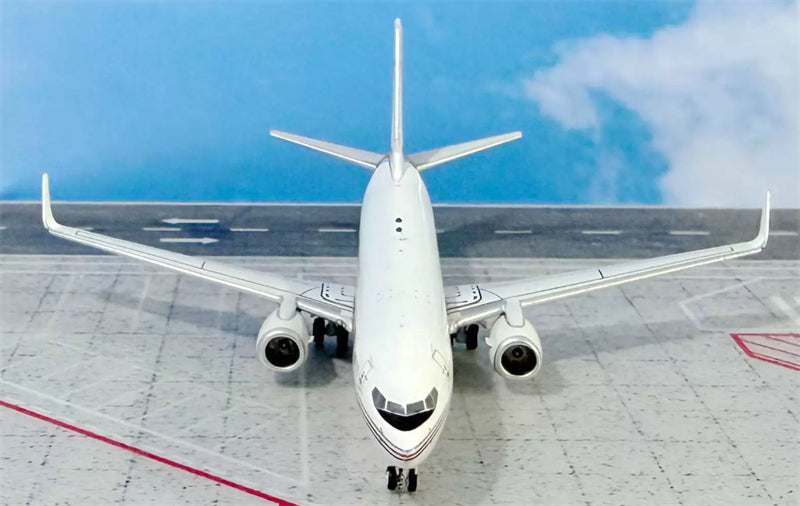 C Model 1:400 PLA Air Force B737-800 B-4085 DIECAST Model