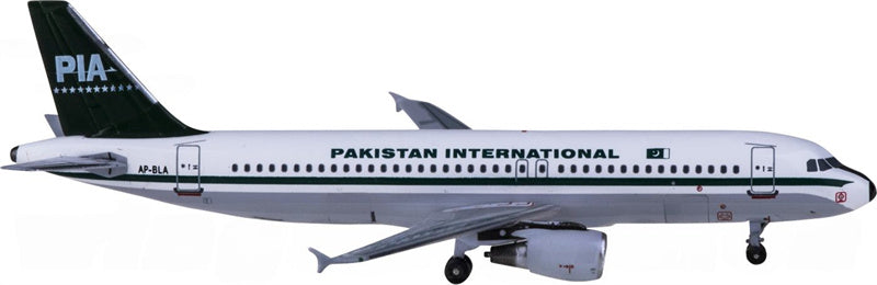 AeroClassics PIA Airbus A320 AP-BLA Retro paint 1:400 Diecast Model view 1