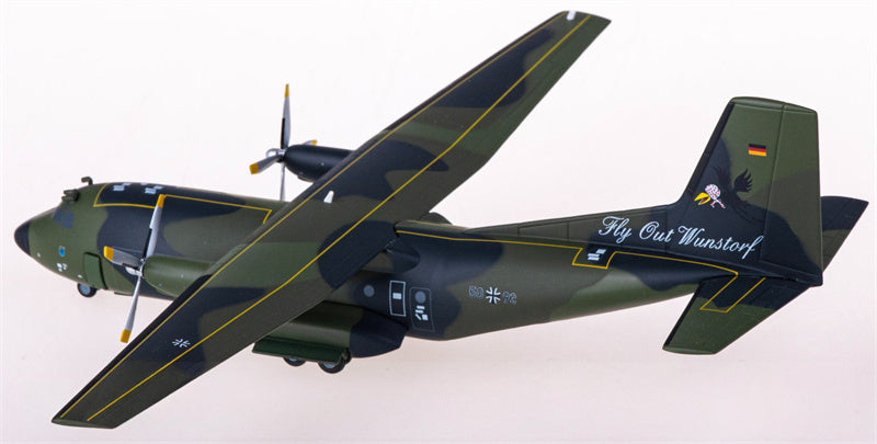 Herpa Luftwaffe Transall C-160 50+93 1:200 Diecast Model view 2