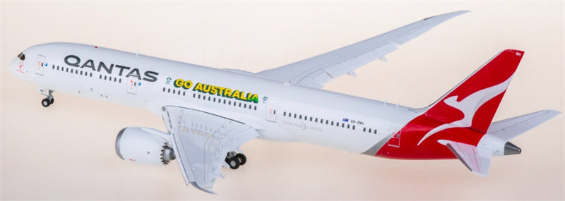 JC Wings Qantas Boeing 787-9 Dreamliner VH-ZNH flaps down 1:200 Diecast Model view 3