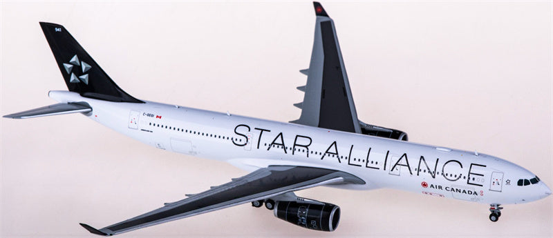 JC Wings Air Canada Airbus A330-300 C-GEGI Star Alliance 1:400 Diecast Model view 4