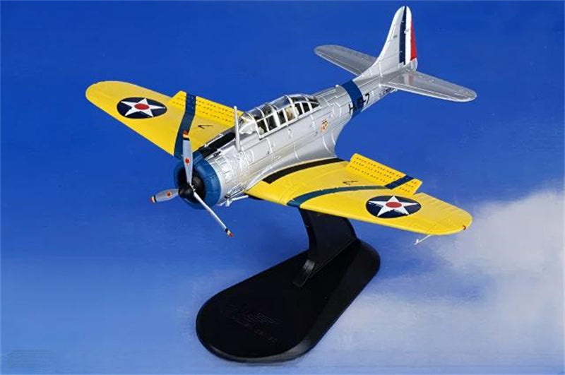 HOBBY MASTER USMC SBD VMB-1 1:72 Model 1940 I-MB-7