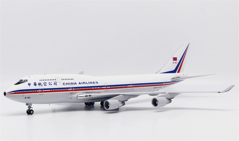 JC Wings China Airlines Boeing 747-400 B-162 1:200 Aircraft Model