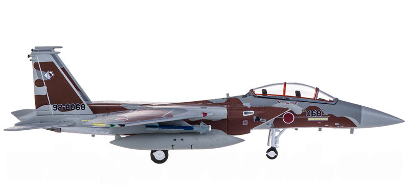Hogan JASDF for McDonnell Douglas F-15 92-8068 1:200 Airplane Pre-built  Airliner Model Display
