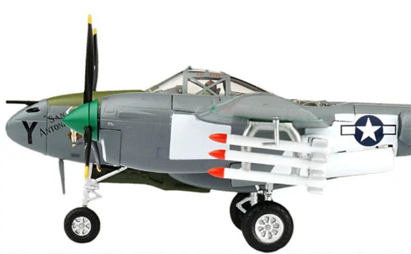 Witty US Air Force P-38J  1:72 Model 1944  San Antonio Rose