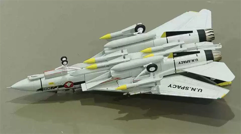 Calibre Wings UN Spacy F-14 VF-1S Valkyrie 1:72 Model   Macross Robotech
