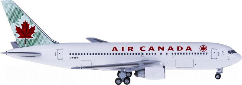 AeroClassics Air Canada Boeing 767-200 C-FBEM 1:400 Diecast Model view 1