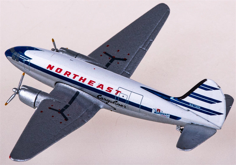 AeroClassics Northeast Airlines Curtiss C-46 N4718N 1:400 Diecast Model view 2