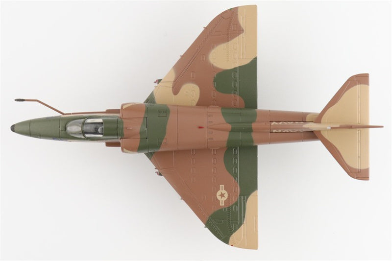 HOBBY MASTER A4E Skyhawk Aggressor 151095 US Navy 1985/86 1:72 Aircraft Pre-built Model