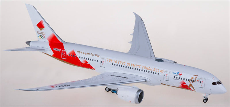 SQ Wings Japan Airlines Boeing 787-8 JA837J TOKYO 1:200 Aircraft Pre-built  Airliner Model Display