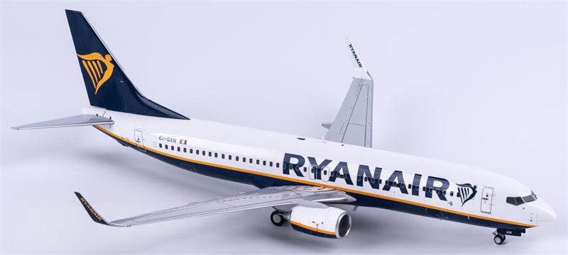 JC Wings 1:100 Ryanair Boeing 737-800 EI-GXN  Diecast Model