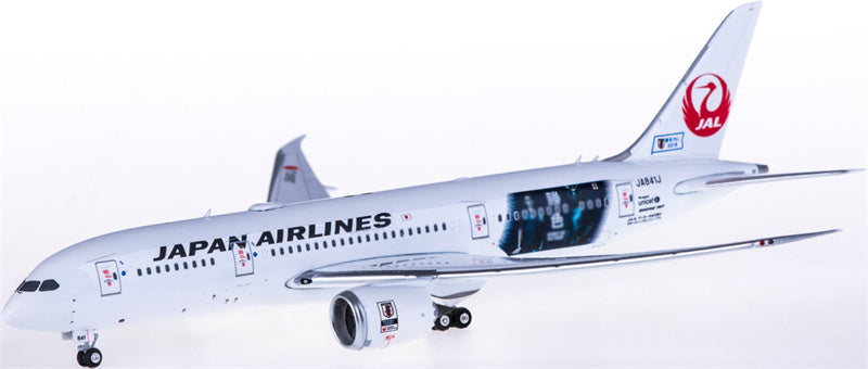 Phoenix Japan Airlines Boeing 787-8 JA841J 1:400 Diecast Model view 1