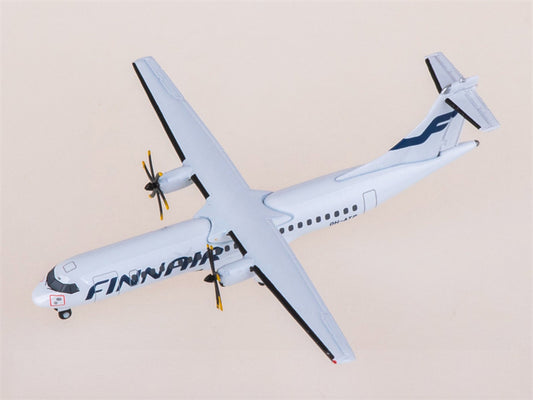 Herpa Finnair ATR-72-500 OH-ATP 1:500 Diecast Model view 1