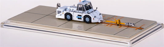 JC Wings ANA Komatsu WT250E Towing Tractor 1:200 Accessory Model view 1