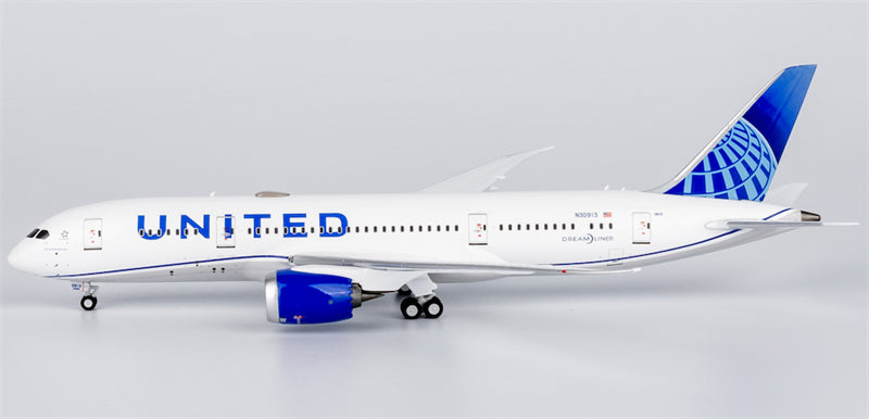 NG Models 1:400 United Airlines Boeing 787-8 Dreamliner N30913  DIECAST Model