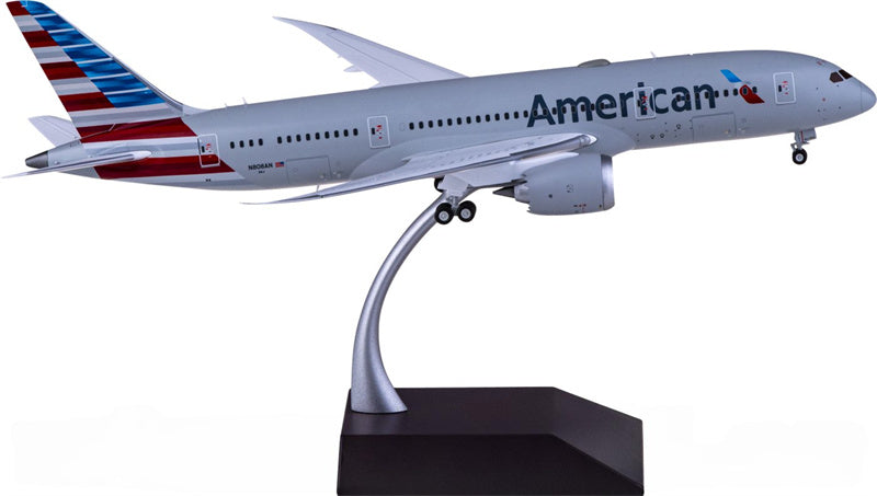 Geminijets American Airlines Boeing 787-8 N808AN 1:200 Diecast Model view 1