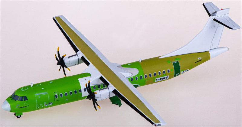 JC Wings ATR-72-600 F-WWEG 1:200 Airplane Pre-built  Airliner Model Display