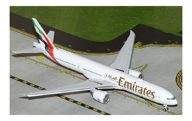 Geminijets 1:400 Emirates Boeing 777-300ER A6-EQH Flaps Down DIECAST Model