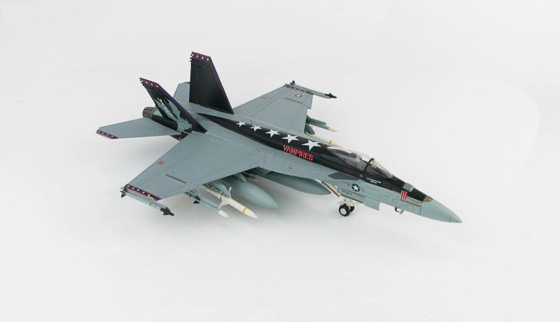 HOBBY MASTER USN F/A-18E VX-9 1:72 Model 2018  Vampires 166957