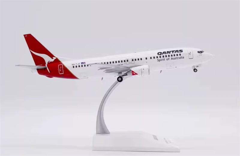 JC Wings Qantas Boeing 737-400 VH-TJZ 1:200 Aircraft Model