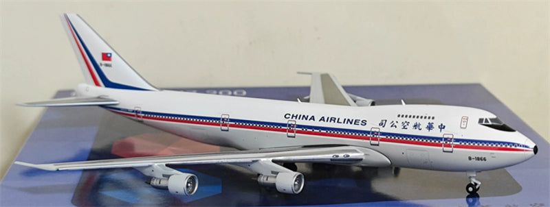 Apollo 1:400 China Airlines B747-200 B-1866 DIECAST Model