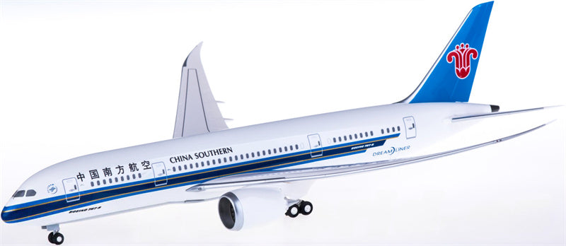 Hogan China Southern Boeing 787-8 1:200 ABS Model view 4