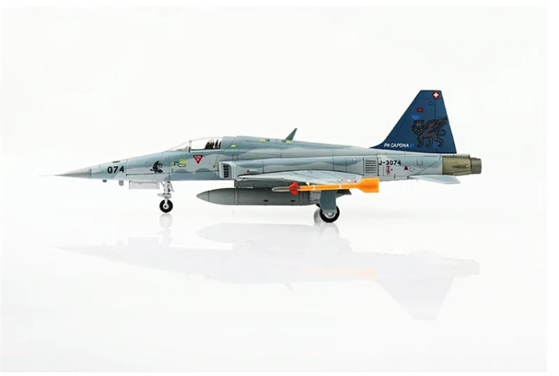 Hobby Master F-5E PA CAPONA J-3074 Swiss Air Force 2017 1:72 Airplane Pre-built Model